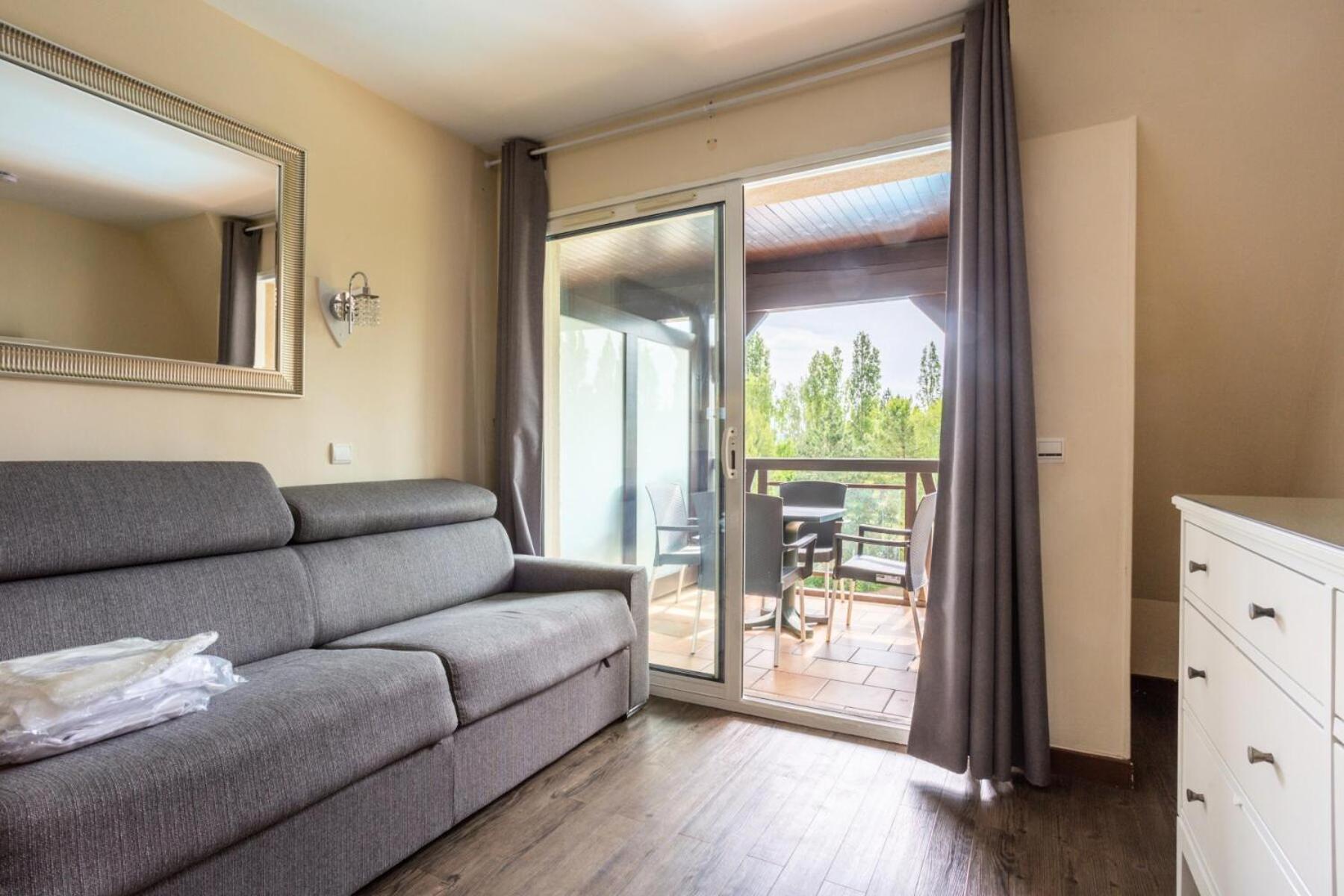 La Residence Du Golf - Maeva Home - Appartement Avec Balcon 2 Pieces 4 Personnes - Selection - Super Home Mae-5438 Deauville Esterno foto