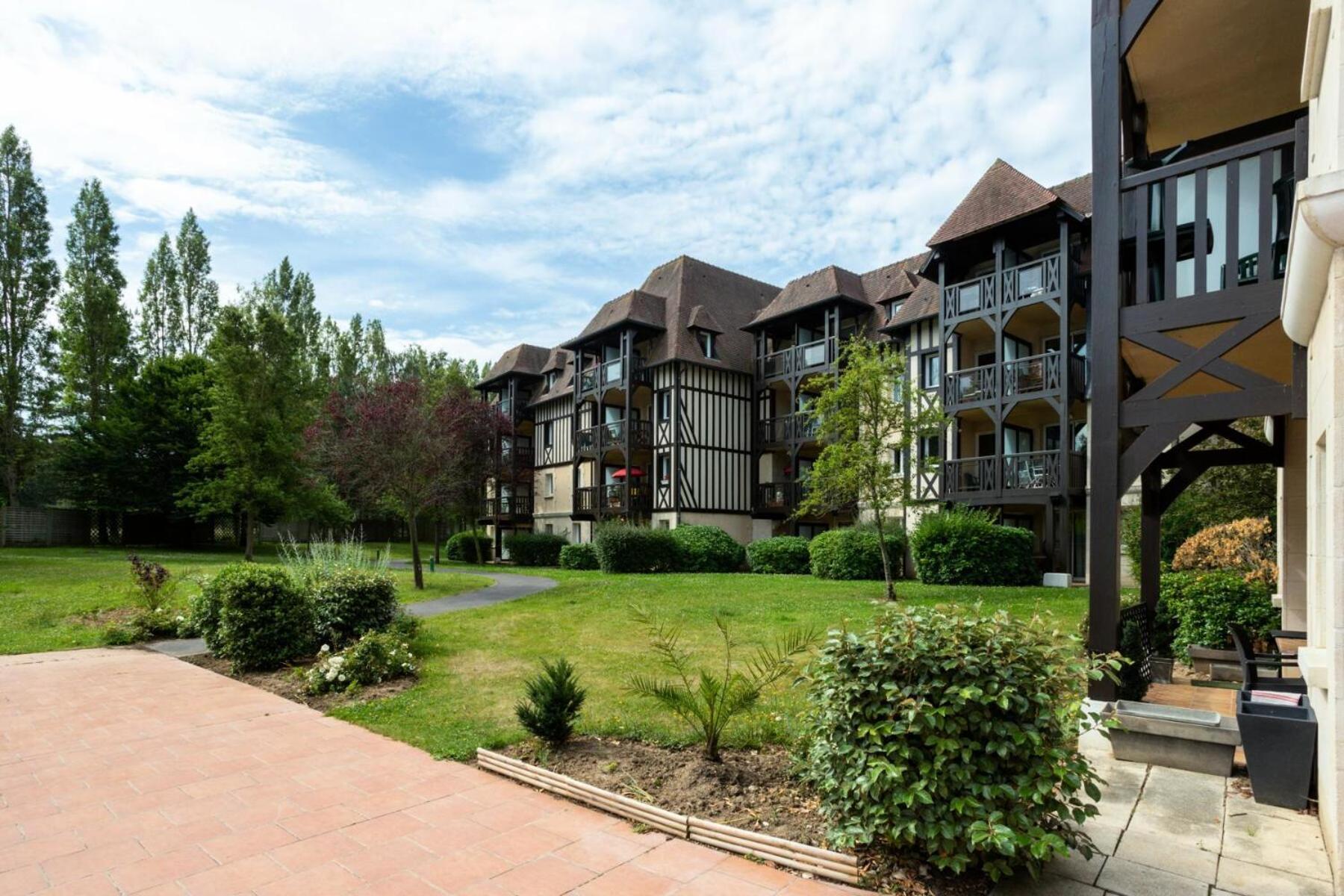 La Residence Du Golf - Maeva Home - Appartement Avec Balcon 2 Pieces 4 Personnes - Selection - Super Home Mae-5438 Deauville Esterno foto